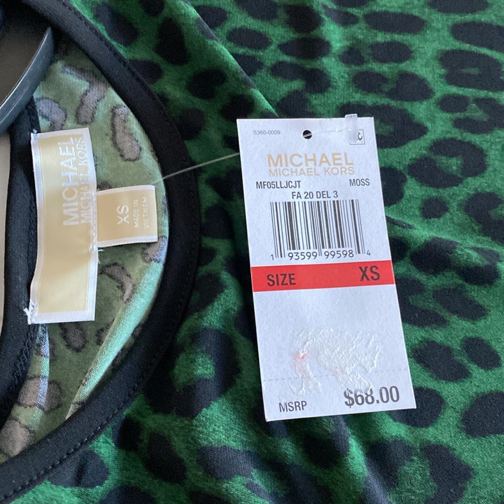 NWT Michael Michael Kors Top Shirt Moss Green Cheetah Print Bell Sleeves Sz XS - Picture 16 of 16